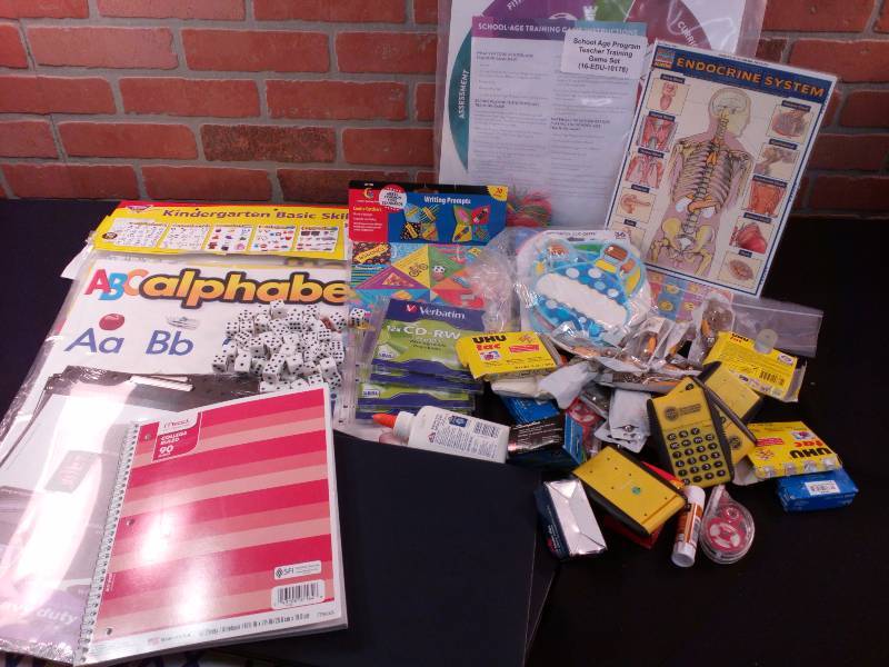 lot 71 image: Teaching Supply Lot