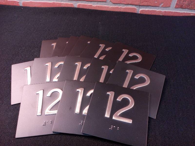 lot 110 image: Elevator Floor Numbers With Braile #12 Only