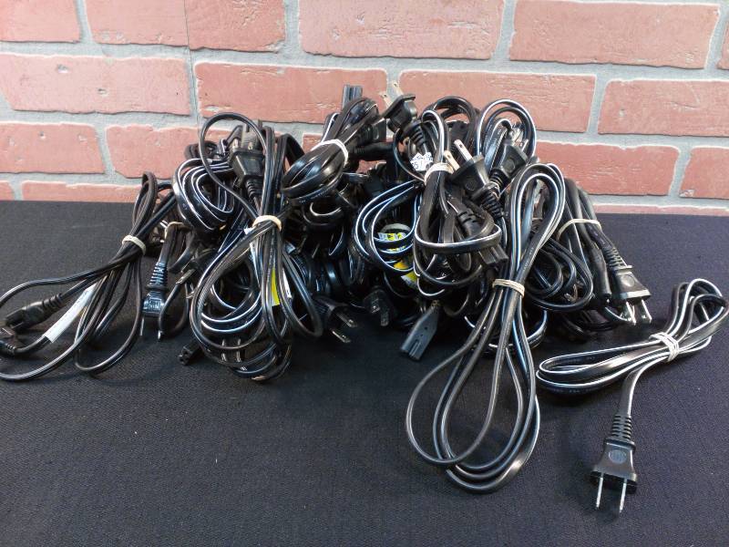 lot 191 image: 2 Prong Power Cords 10A 125V