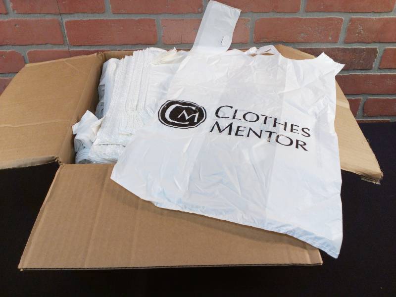 lot 198 image: Clothes Mentor Logo Bags