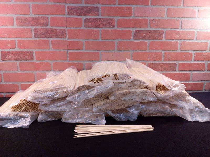 lot 203 image: Pointed Dowels