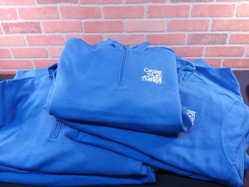 lot 205 image: Sport-Tek Blue Sweat Shirt With Logo - Size Large