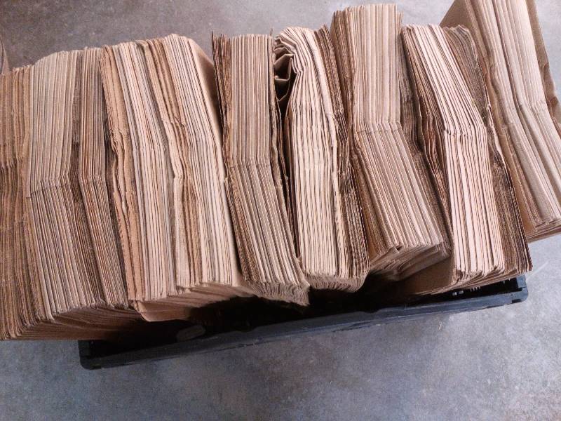 lot 247 image: Paper Grocery Sacks Bags