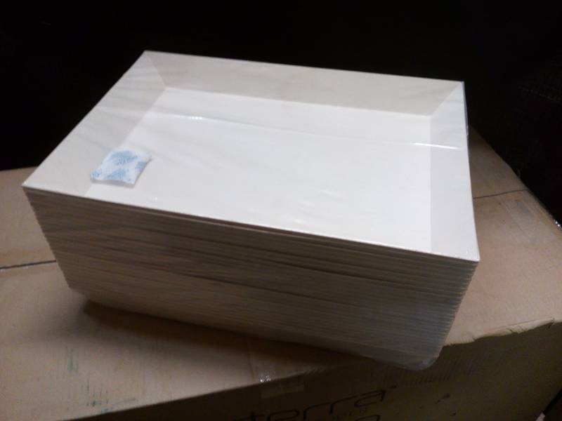 lot 255 image: Verterra Compostable Wood To Go Tray