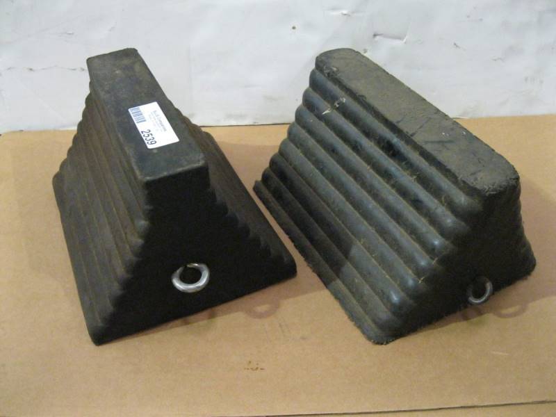 lot 2539 image: Wheel Chocks Set of 2