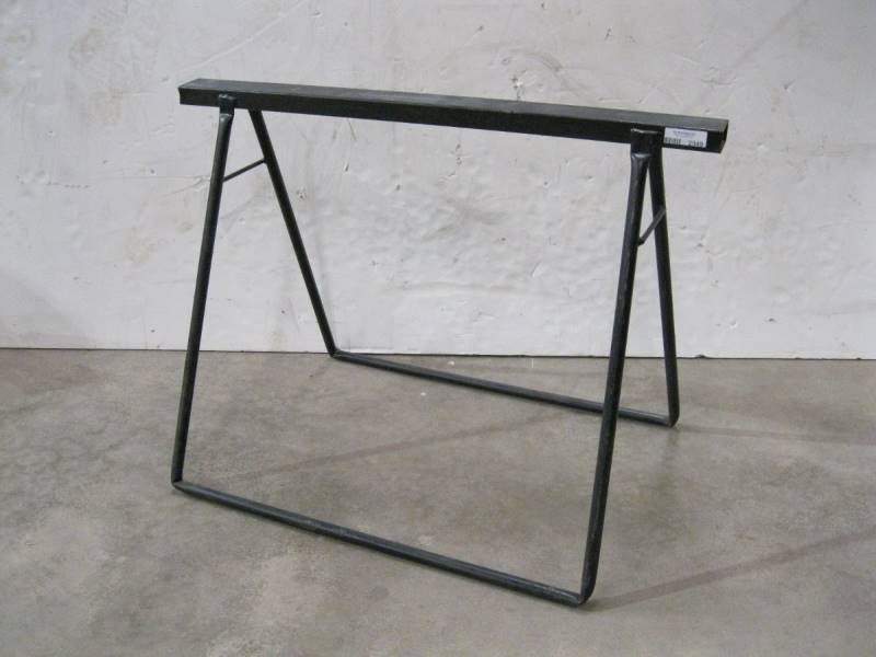 lot 2549 image: Saw Horse, Metal Tubing