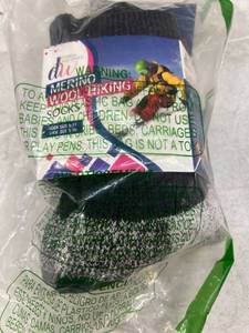 lot 32270 image: Debra Weitzner Merino Wool Hiking Socks Pack of 2 Sized for Shoe Sizes 5-10