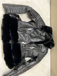 lot 38344 image: Womens Faux LeatherFur Casual Short Jacket - Size Medium