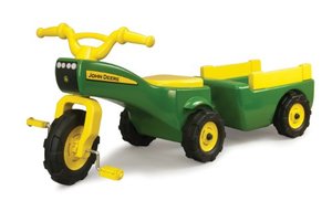 lot 53386 image: John Deere Pedal Tractor and Wagon