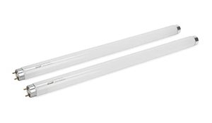 lot 53445 image: Camco 54878 Replacement F15T8CW 18 Fluorescent Light Bulb   (Pack of 2)