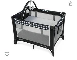 lot 2037 image: Graco Pack N Play On The Go Playard, Kagen