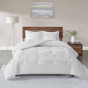 lot 10102 image: Madison Park Finley FullQueen 3 Piece Cotton Waffle Weave Comforter Set Bedding