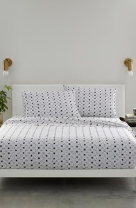 lot 10111 image: Marimekko Kukkaketo 200 Thread Count Cotton Sheet Set in Black at Nordstrom, Size Queen