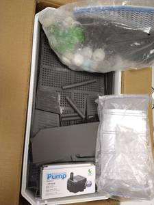 lot 3475 image: Binano Turtle tank accessories
