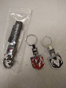 lot 3508 image: 3 Pack or dodge key chains all 3 for 1 money