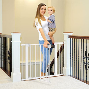 lot 7929 image: Moms Choice Awards Winner-Cumbor 29.5-40.6 Auto Close Safety Baby Gate, Durable Extra Wide Dog Gate for Stairs, Doorways, Easy Walk Thru Pet Gate for House, Child Gate Includes 4 Wall Cups, White