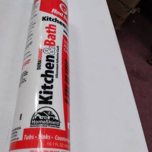 lot 9806 image: Red Devil Inc Caulk Acry Ktn Bath Wht 10.1Oz 406 1 each