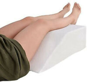 lot 258 image: ABCOSPORT White Wedge Pillow, 8Hx24Wx21D Inches