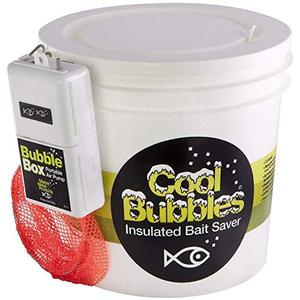 lot 2265 image: Marine Metal Products CB - 211 Cool Bubbles 8 - qt. Plastic Bucket & Pump Kit
