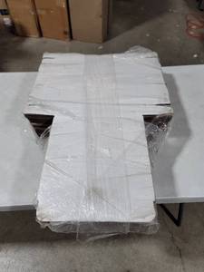 lot 2304 image: Shipping Boxes