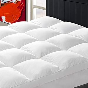lot 2376 image: Cooling Mattress Topper Full for Back Pain, Extra Thick Mattress Pad Cover, Plush Pillow Top Overfilled with Down Alternative, Deep Elastic Pocket, White