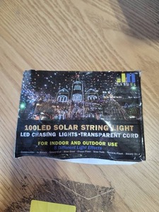 lot 2441 image: 100 LED Solar Lights