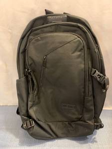 lot 75395 image: Laptop Backpack,Business Travel Anti Theft Backpack Gift for Men Women with USB Charging Port Lock,Slim Durable Water Resistant College School Bookbag Computer Bag Fits 15.6 Inch Laptop Notebook