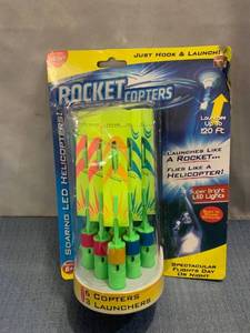 lot 75399 image: Rocket Copters As Seen On TV