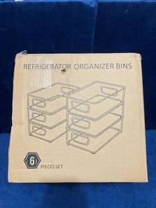 lot 75701 image: 6 PIECE REFRIGERATOR ORGANIZER BINS