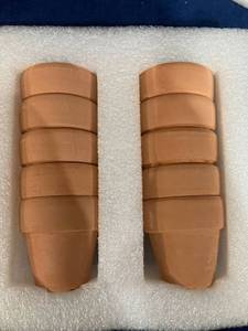 lot 75715 image: MINIATURE CLAY FLOWER POTS 10 PACK