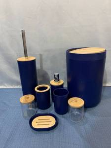 lot 75455 image: 8 Piece BlueWood Bathroom Set