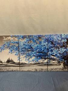 lot 75478 image: Blue , Black , White Wall Art Set