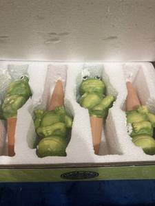 lot 75807 image: CLAY WORKS TERRACOTTA SPIKES FROGS
