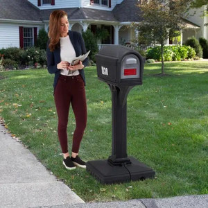 lot 23412 image: Dig-Free Easy Up Classic Mailbox. Retail $ 99.99