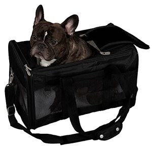 lot 10299 image: Sherpa Original Deluxe Pet Carrier, Large, Black