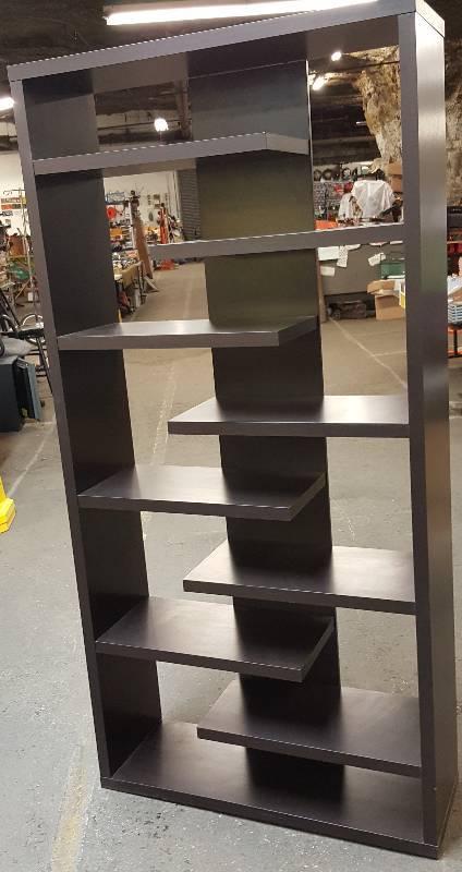 lot 8458 image: Beautiful showroom 71 tall 35 wide and 12 deep display shelf.  8 individual staggered shelves