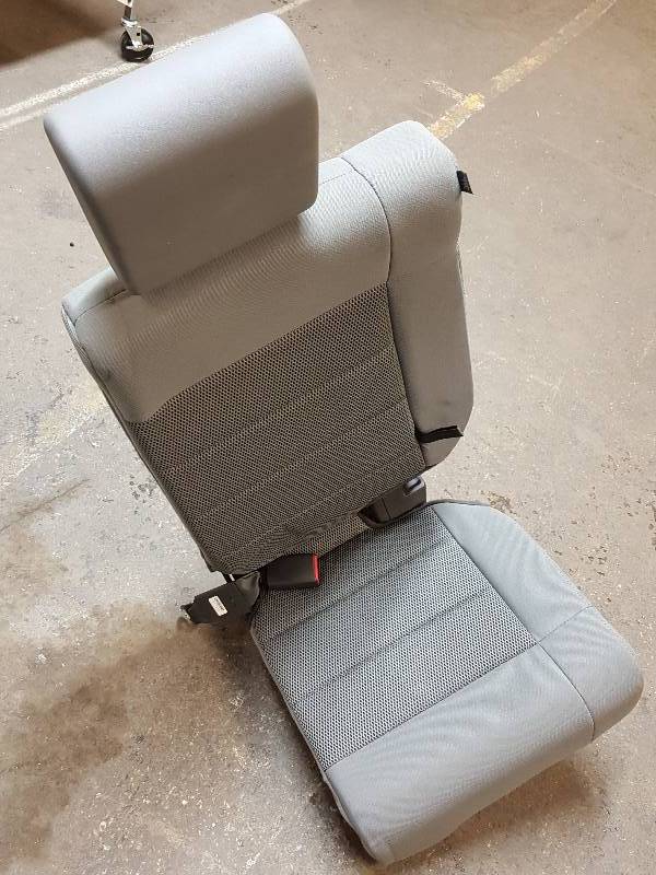 lot 8389 image: Its new and no clue why it ended up here.  Listing it as 2007 thru 2011 Jeep Wrangler 4 door 2nd row single seat.