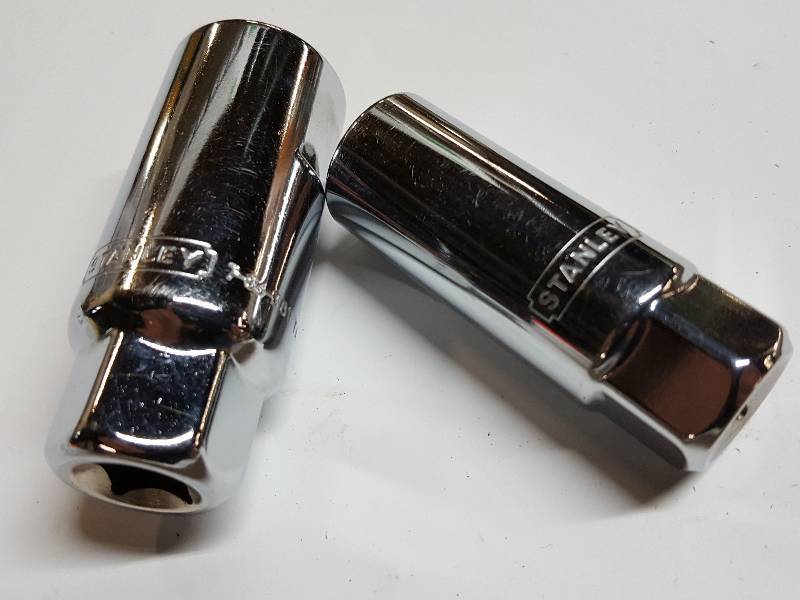 lot 8407 image: New pair of Stanley Tools spark plug sockets for the 1316 and 58 hex spark plugs.  Handy to have with the 6-point