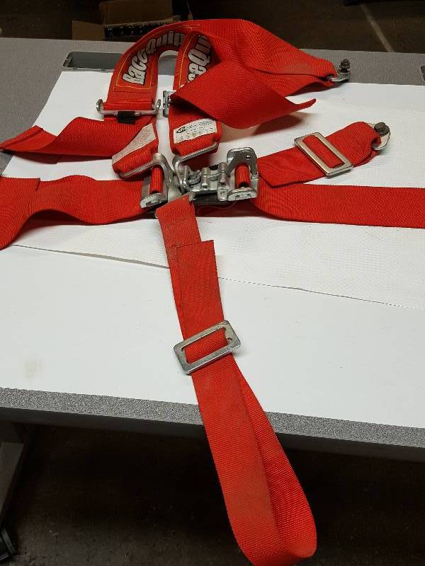 lot 8343 image: Complete set of Race Quip 3 wide 5-point Off Road or race car safety belt harness with the quick latch over