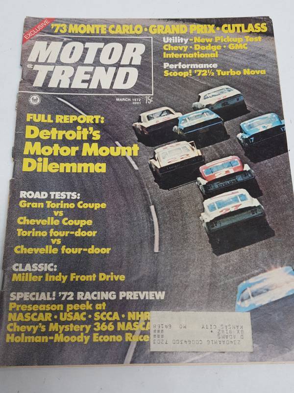 lot MT3-72 image: March 1972 Motor Trend magazine collectable issue featuring 1972 racing preview