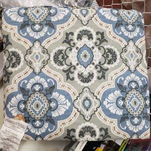 lot 22616 image: Homestead Outdoor Seat Cushion