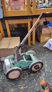 lot 23460 image: Super Striper - Stripe Marking Machine&nbsp