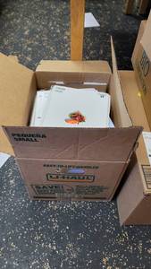 lot 9616 image: Box of BJU Press Science 2, Science, Science 3, and Science 4 School Curriculum Books - Third Addition&nbsp
