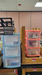 lot 9636 image: 3-Tier Drawer Plastic Storage Containers - Blue and Orange&nbsp