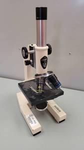 lot 9644 image: Swift Nine-Sixty Series Microscope No. 86H0642