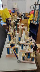 lot 9657 image: Mixed Lott of Grandview Christian School&nbspTrophies&nbsp