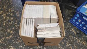 lot 9675 image: Mixed Box of Writing and Grammer Books&nbsp