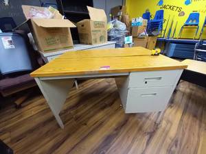 lot 9814 image: Desk With 3 Drawers&nbsp