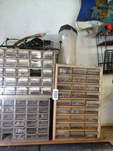 lot 1015 image: 3 Parts Organizers w Contents