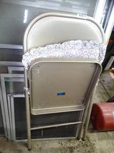 lot 1032 image: Metal Folding Chair